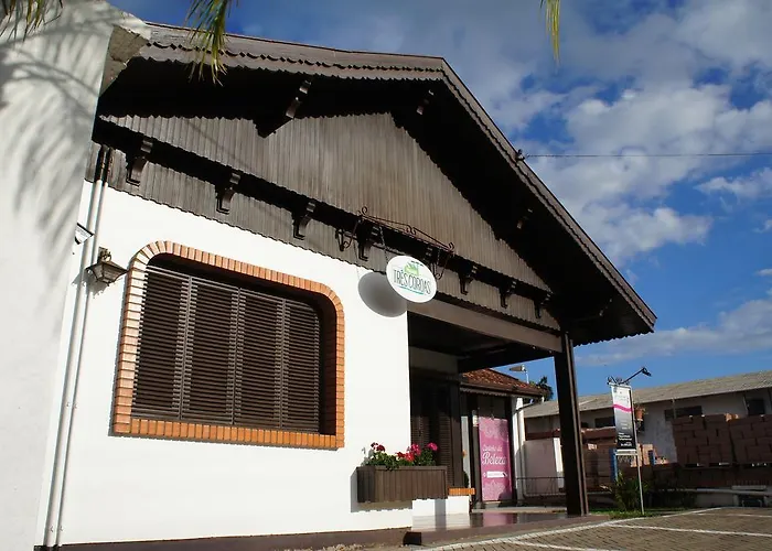 Pousada Três Coroas